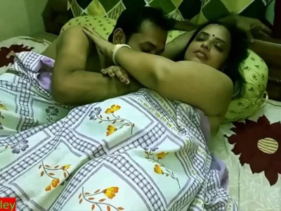 Indian hot xxx videos Innocent Bhabhi 2nd time sex with husband friend