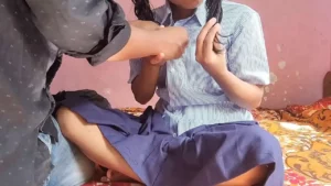 x** ဗီဒီယို देसी लड़की स्कूल से आते ही अपने यार ने चूदाई की